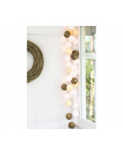 Kompozycja kolorowych kul LED by Green Canoe Natural Cotton Ball Lights